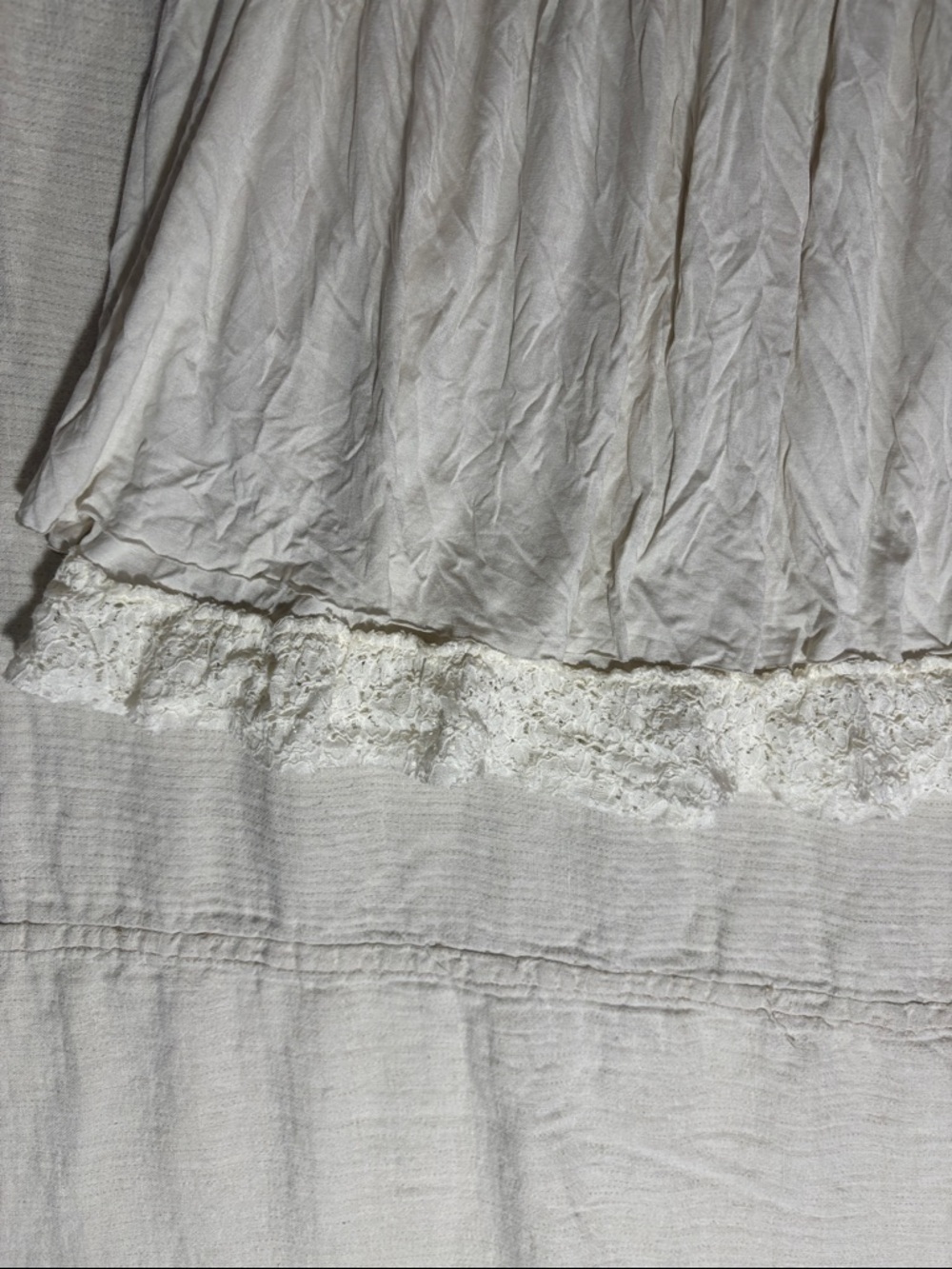 Banana Republic Heritage 100% Silk Tiered Ruffle Skirt Size 6 Cream Boho - Picture 6 of 10
